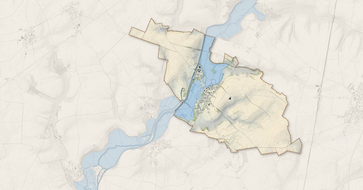 Portrait cartographique de Seraucourt-le-Grand : relief, eau, forêts, bâti et voies, calculés à partir des données de l'IGN