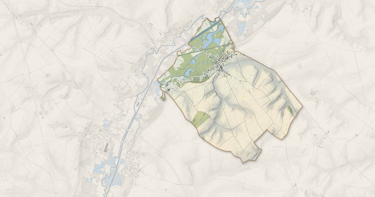 Portrait cartographique de Séry-lès-Mézières : relief, eau, forêts, bâti et voies, calculés à partir des données de l'IGN
