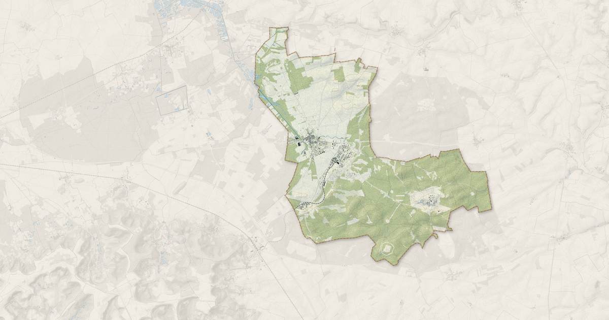 Portrait cartographique de Sissonne : relief, eau, forêts, bâti et voies, calculés à partir des données de l'IGN