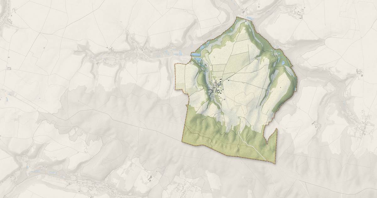 Portrait cartographique de Taillefontaine : relief, eau, forêts, bâti et voies, calculés à partir des données de l'IGN
