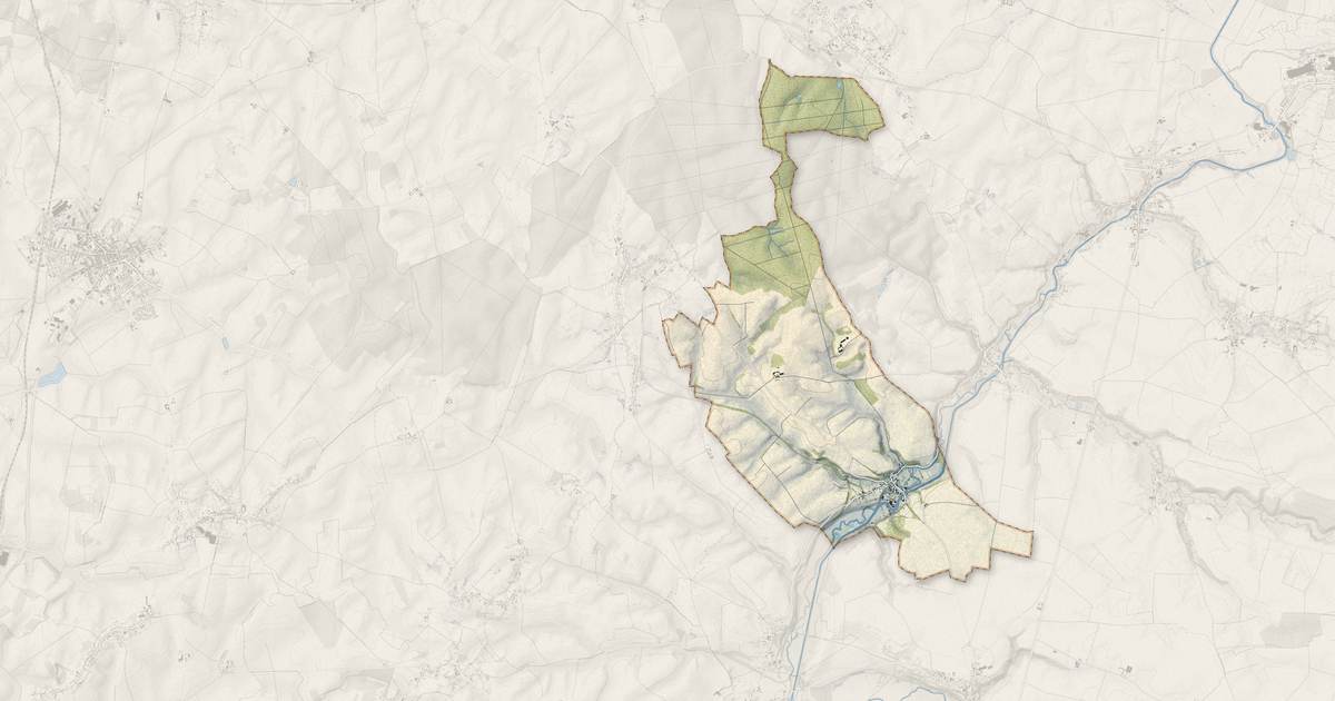 Portrait cartographique de Tupigny : relief, eau, forêts, bâti et voies, calculés à partir des données de l'IGN