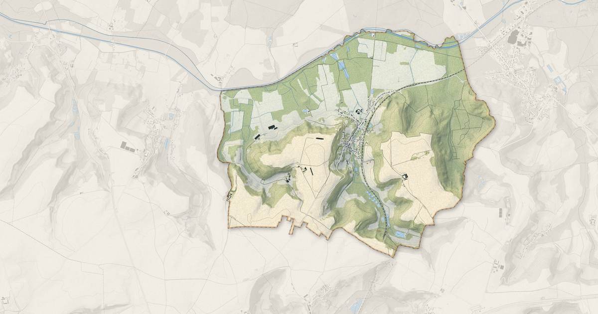 Portrait cartographique de Vauxaillon : relief, eau, forêts, bâti et voies, calculés à partir des données de l'IGN