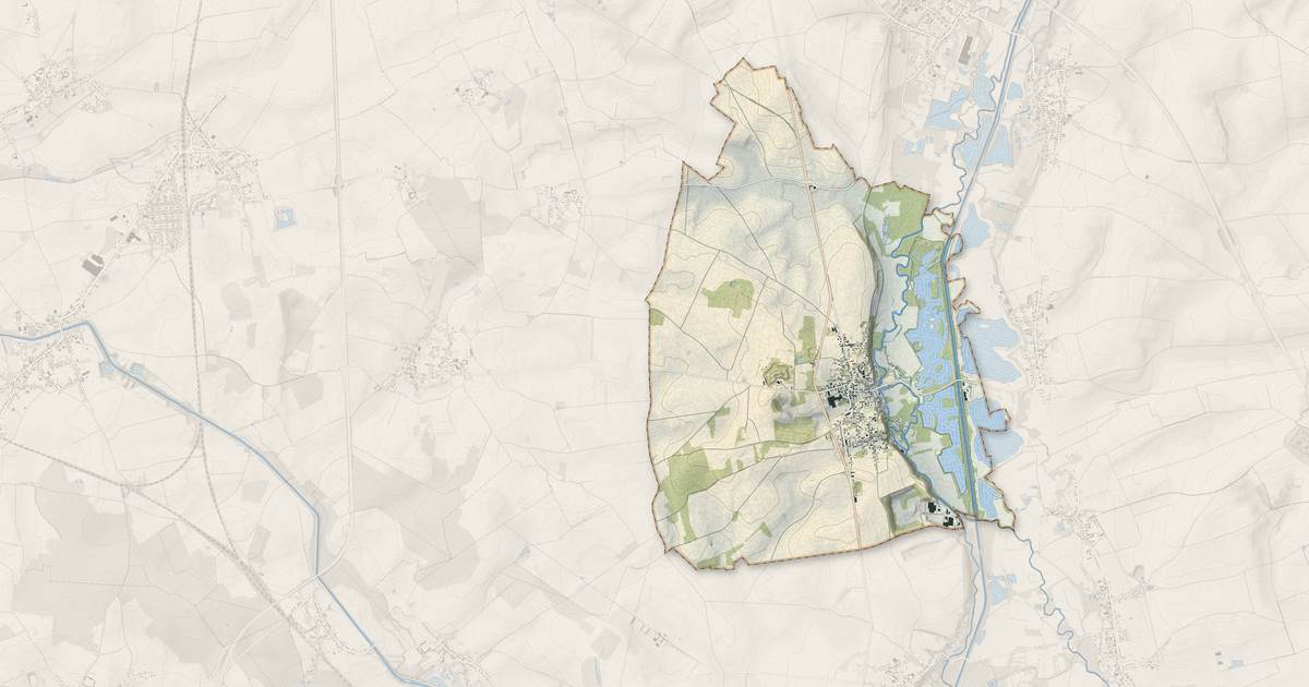Portrait cartographique de Vendeuil : relief, eau, forêts, bâti et voies, calculés à partir des données de l'IGN