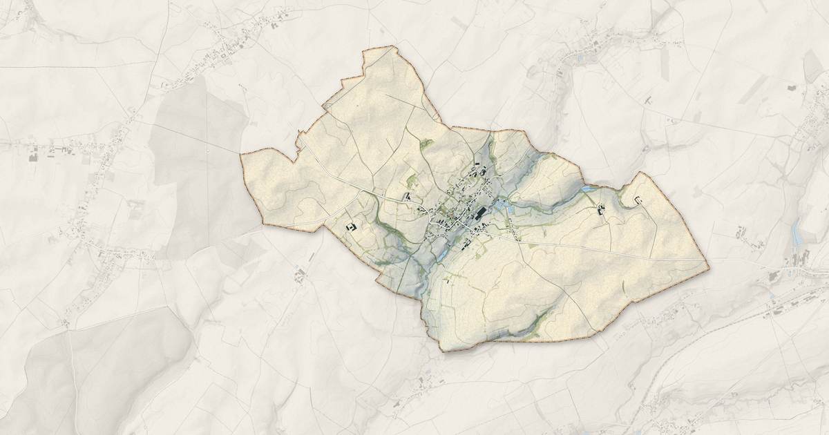 Portrait cartographique de Voulpaix : relief, eau, forêts, bâti et voies, calculés à partir des données de l'IGN