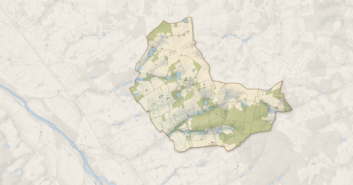 Portrait cartographique de Aurouër : relief, eau, forêts, bâti et voies, calculés à partir des données de l'IGN