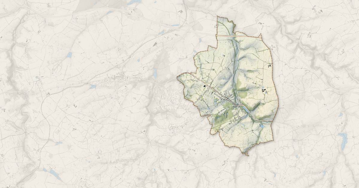 Portrait cartographique de Bézenet : relief, eau, forêts, bâti et voies, calculés à partir des données de l'IGN