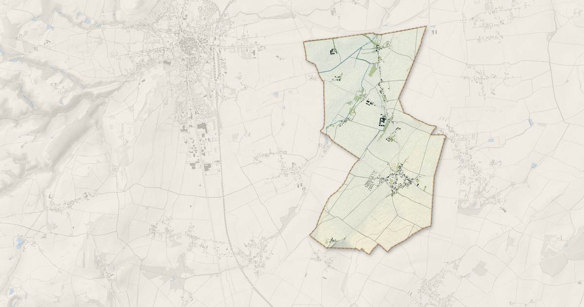 Portrait cartographique de Charmes : relief, eau, forêts, bâti et voies, calculés à partir des données de l'IGN