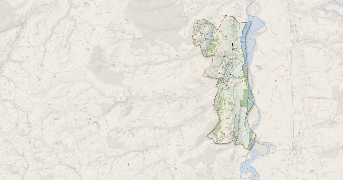 Portrait cartographique de Chemilly : relief, eau, forêts, bâti et voies, calculés à partir des données de l'IGN