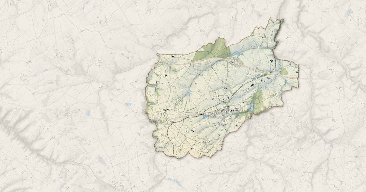 Portrait cartographique de Doyet : relief, eau, forêts, bâti et voies, calculés à partir des données de l'IGN