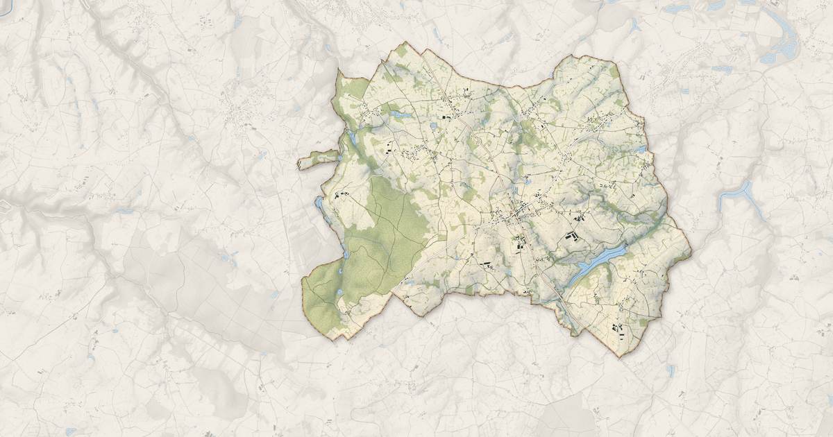 Portrait cartographique de Durdat-Larequille : relief, eau, forêts, bâti et voies, calculés à partir des données de l'IGN