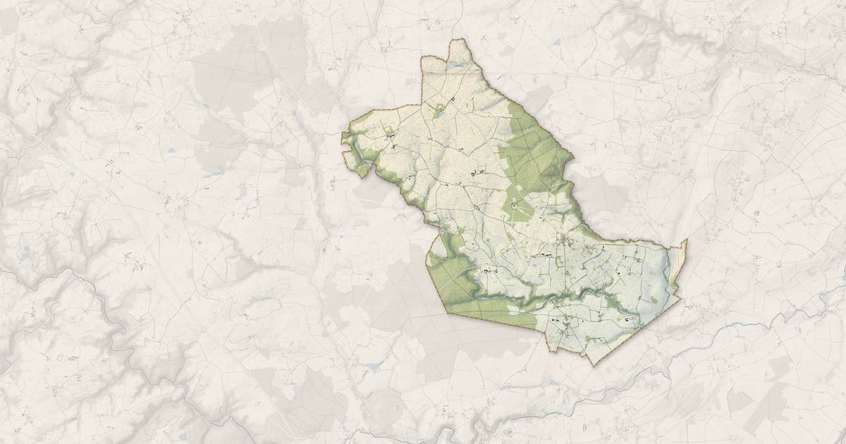 Portrait cartographique de Fleuriel : relief, eau, forêts, bâti et voies, calculés à partir des données de l'IGN