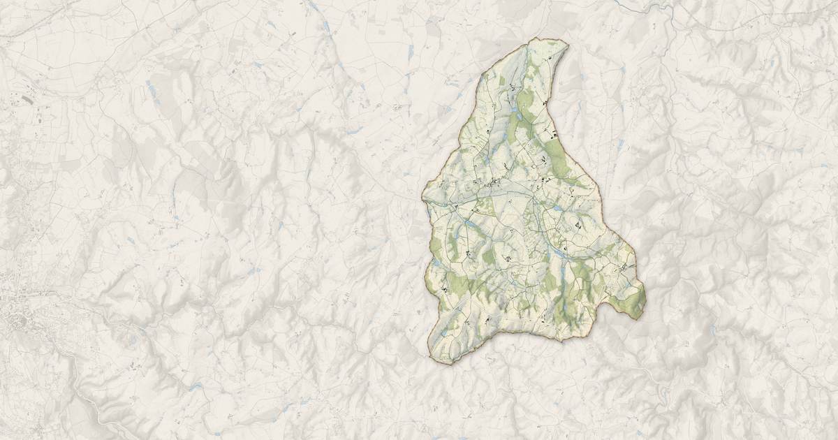 Portrait cartographique de Isserpent : relief, eau, forêts, bâti et voies, calculés à partir des données de l'IGN