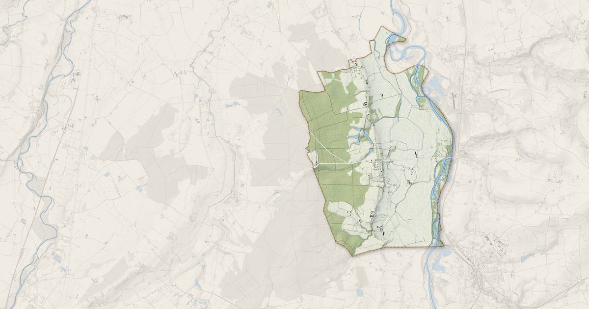 Portrait cartographique de Marcenat : relief, eau, forêts, bâti et voies, calculés à partir des données de l'IGN