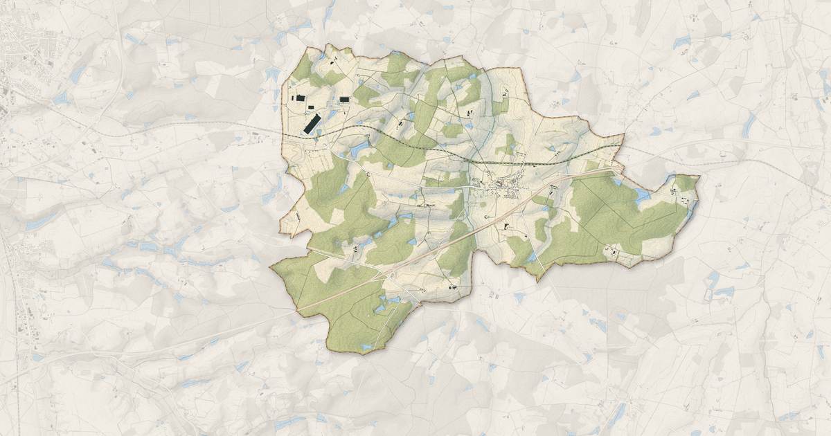 Portrait cartographique de Montbeugny : relief, eau, forêts, bâti et voies, calculés à partir des données de l'IGN