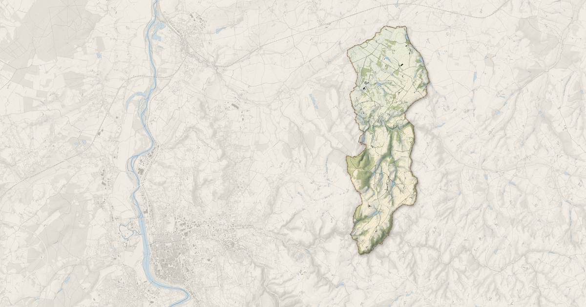 Portrait cartographique de Saint-Étienne-de-Vicq : relief, eau, forêts, bâti et voies, calculés à partir des données de l'IGN