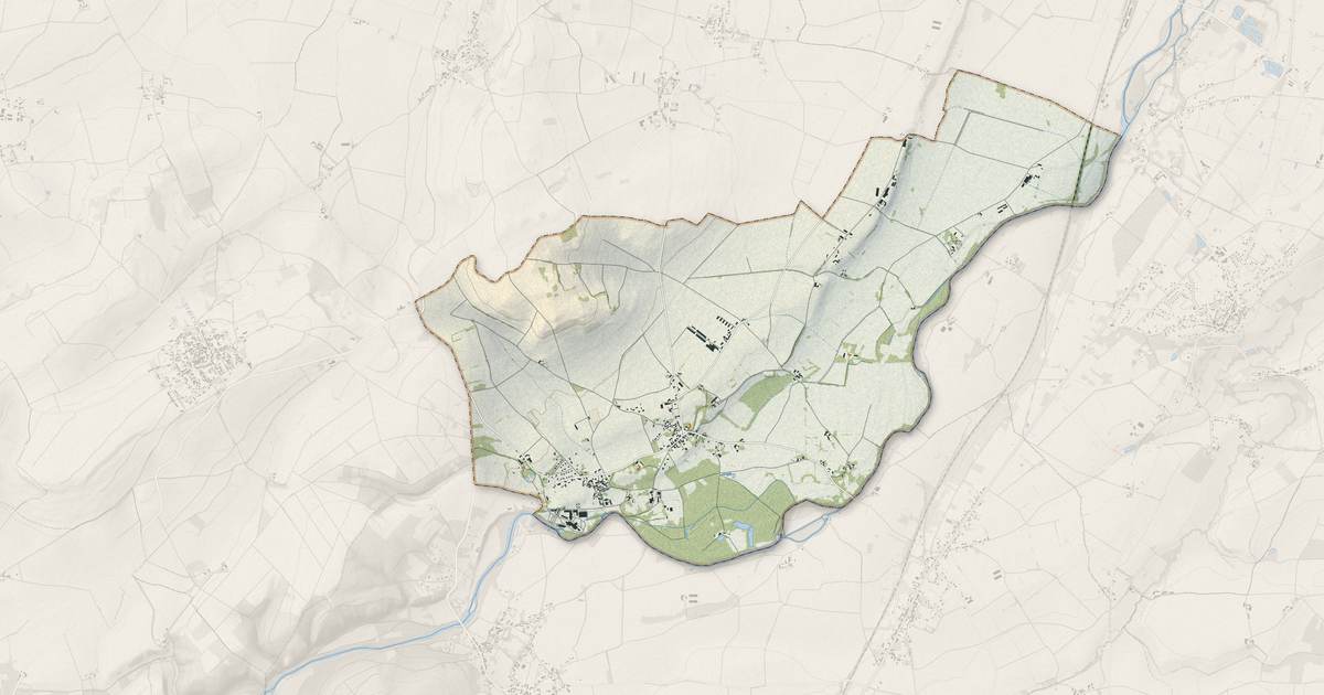 Portrait cartographique de Saint-Germain-de-Salles : relief, eau, forêts, bâti et voies, calculés à partir des données de l'IGN
