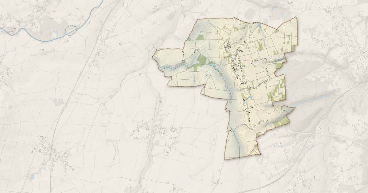 Portrait cartographique de Saint-Pont : relief, eau, forêts, bâti et voies, calculés à partir des données de l'IGN