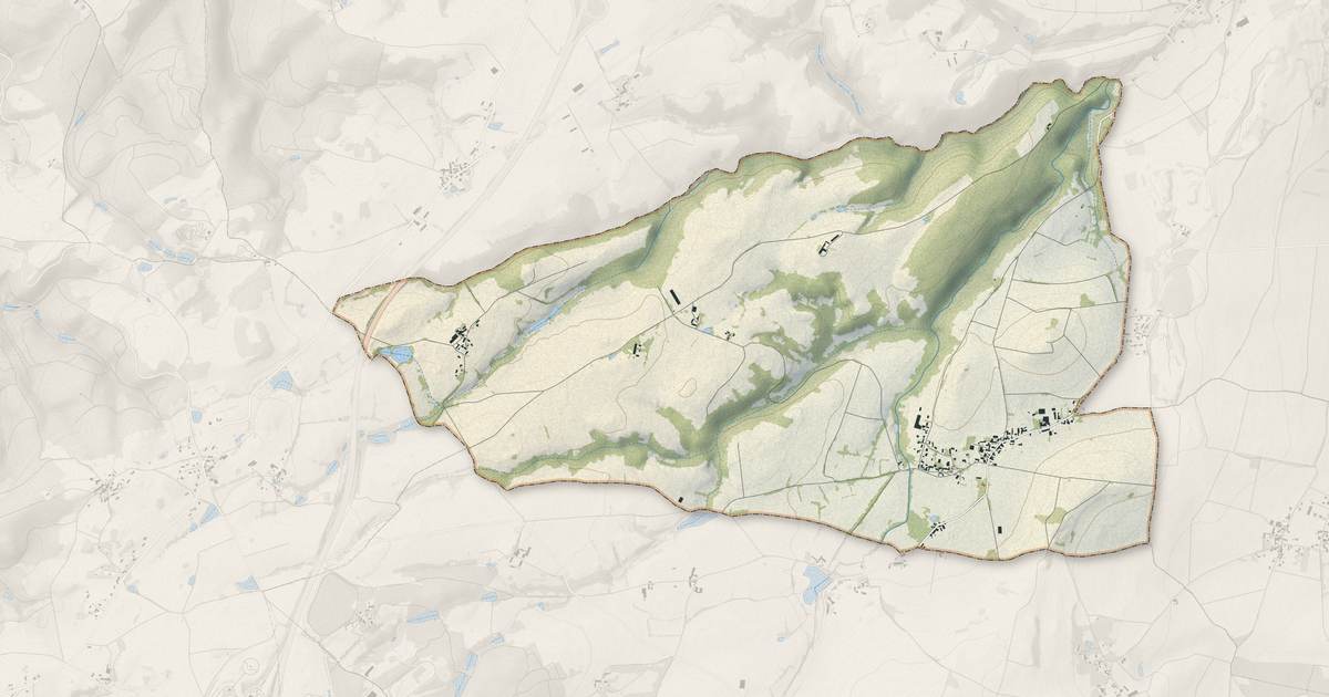 Portrait cartographique de Saint-Priest-d'Andelot : relief, eau, forêts, bâti et voies, calculés à partir des données de l'IGN