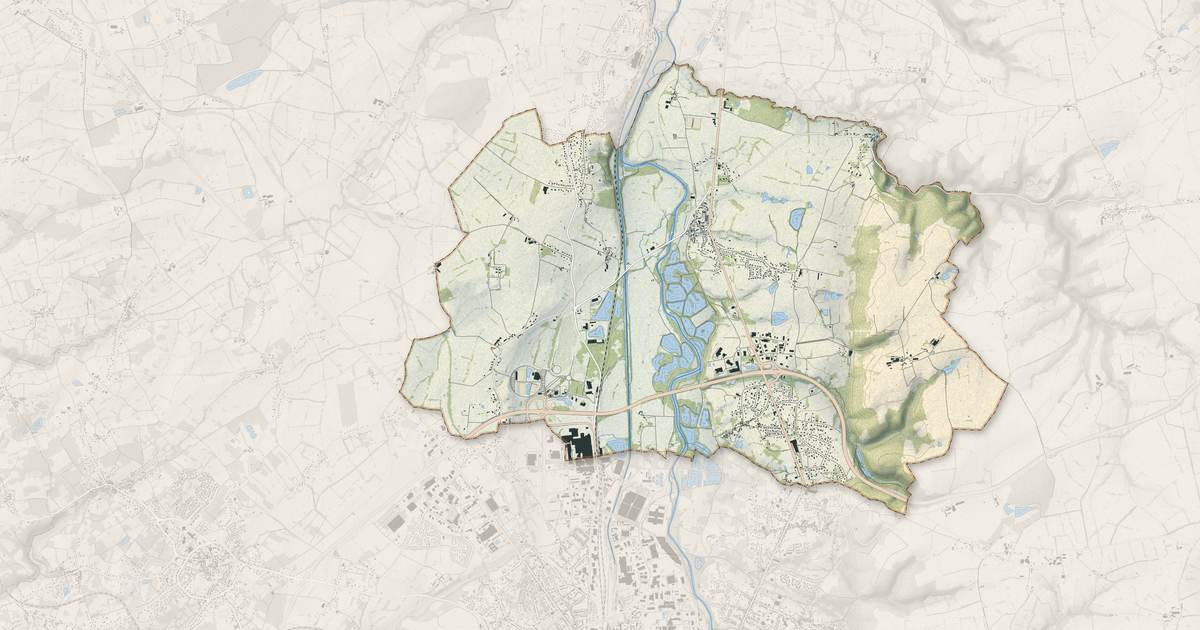 Portrait cartographique de Saint-Victor : relief, eau, forêts, bâti et voies, calculés à partir des données de l'IGN