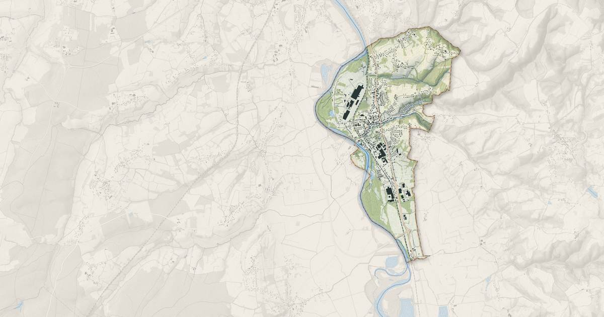 Portrait cartographique de Saint-Yorre : relief, eau, forêts, bâti et voies, calculés à partir des données de l'IGN