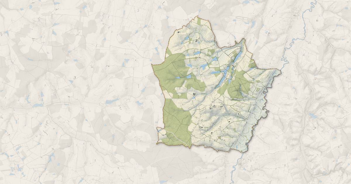 Portrait cartographique de Thionne : relief, eau, forêts, bâti et voies, calculés à partir des données de l'IGN