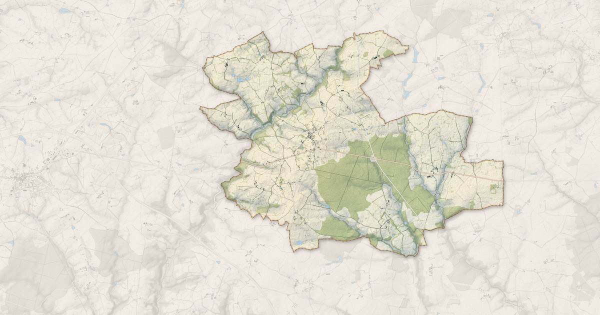 Portrait cartographique de Voussac : relief, eau, forêts, bâti et voies, calculés à partir des données de l'IGN