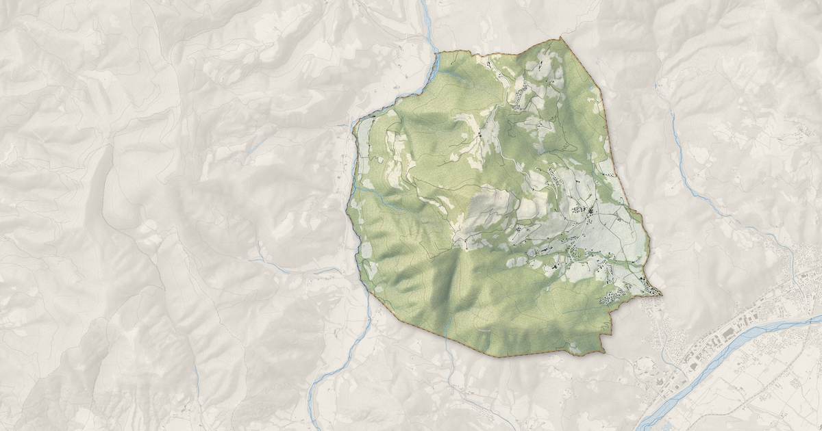Portrait cartographique de Champtercier : relief, eau, forêts, bâti et voies, calculés à partir des données de l'IGN