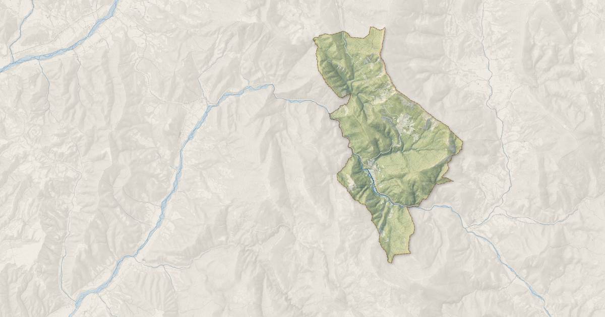 Portrait cartographique de Chaudon-Norante : relief, eau, forêts, bâti et voies, calculés à partir des données de l'IGN