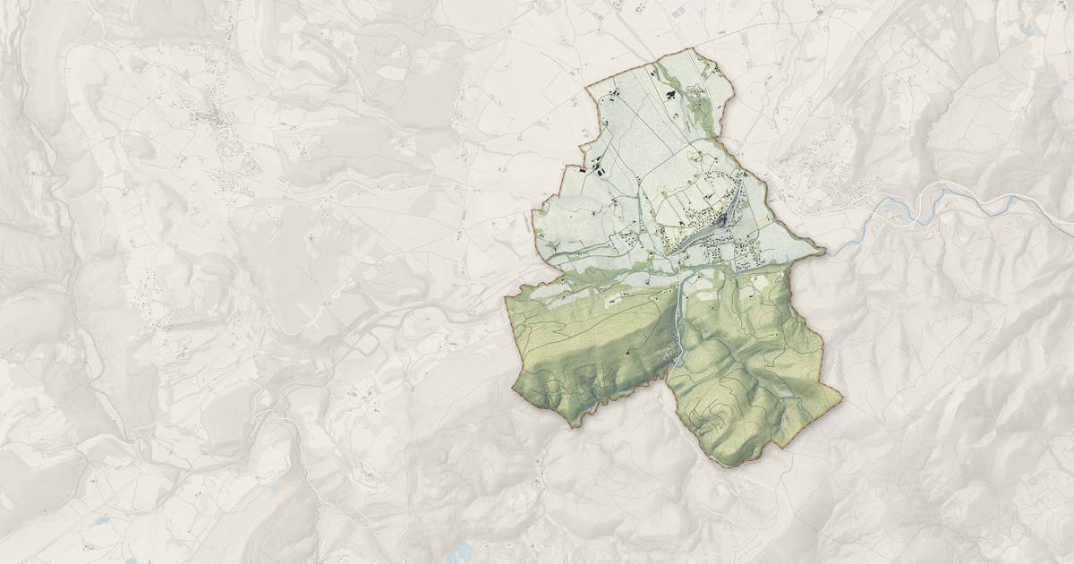 Portrait cartographique de Dauphin : relief, eau, forêts, bâti et voies, calculés à partir des données de l'IGN
