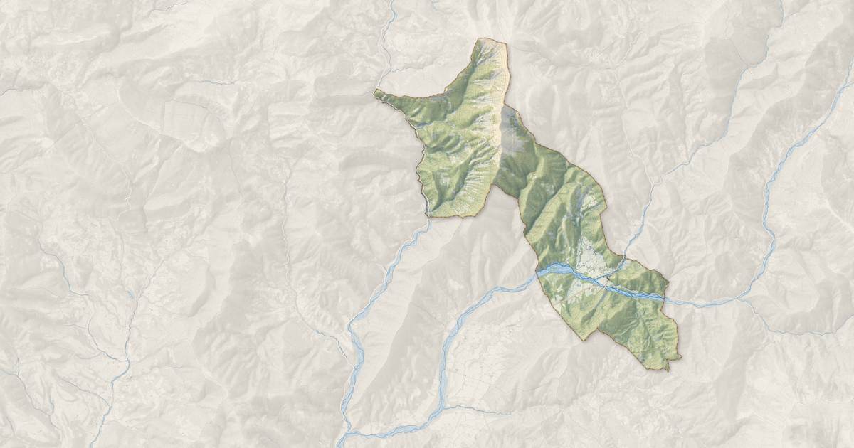 Portrait cartographique de La Javie : relief, eau, forêts, bâti et voies, calculés à partir des données de l'IGN