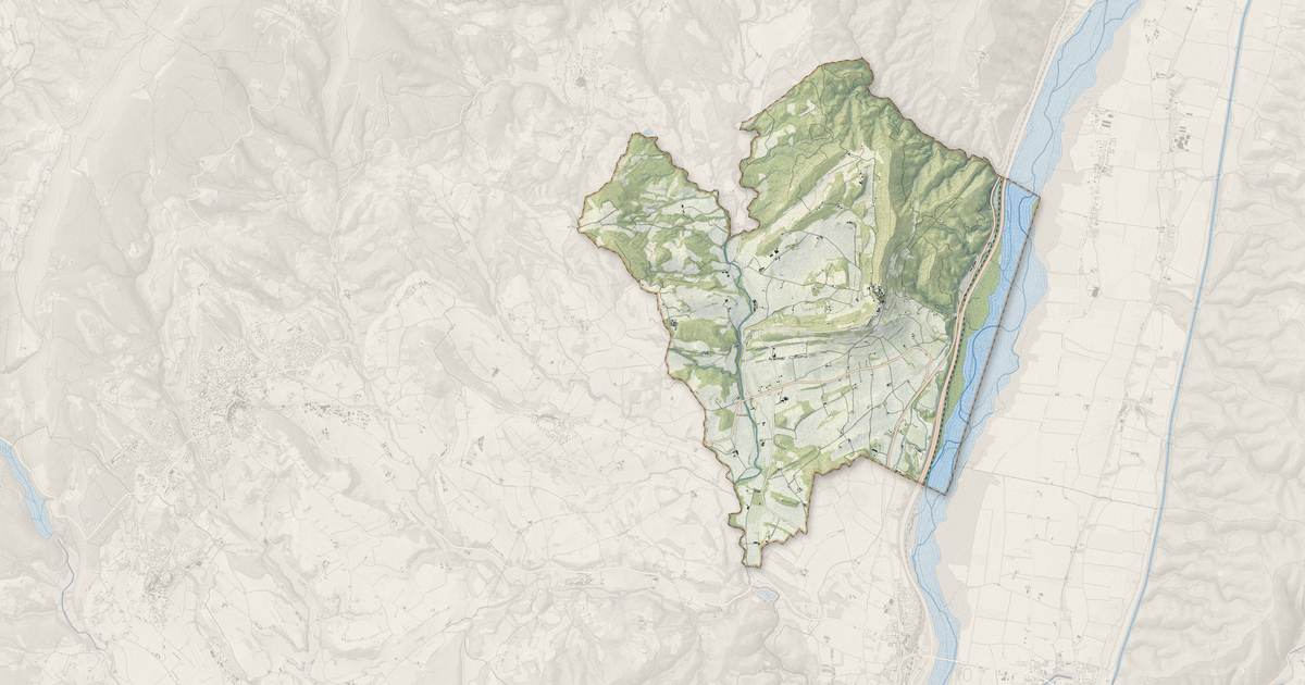Portrait cartographique de Lurs : relief, eau, forêts, bâti et voies, calculés à partir des données de l'IGN