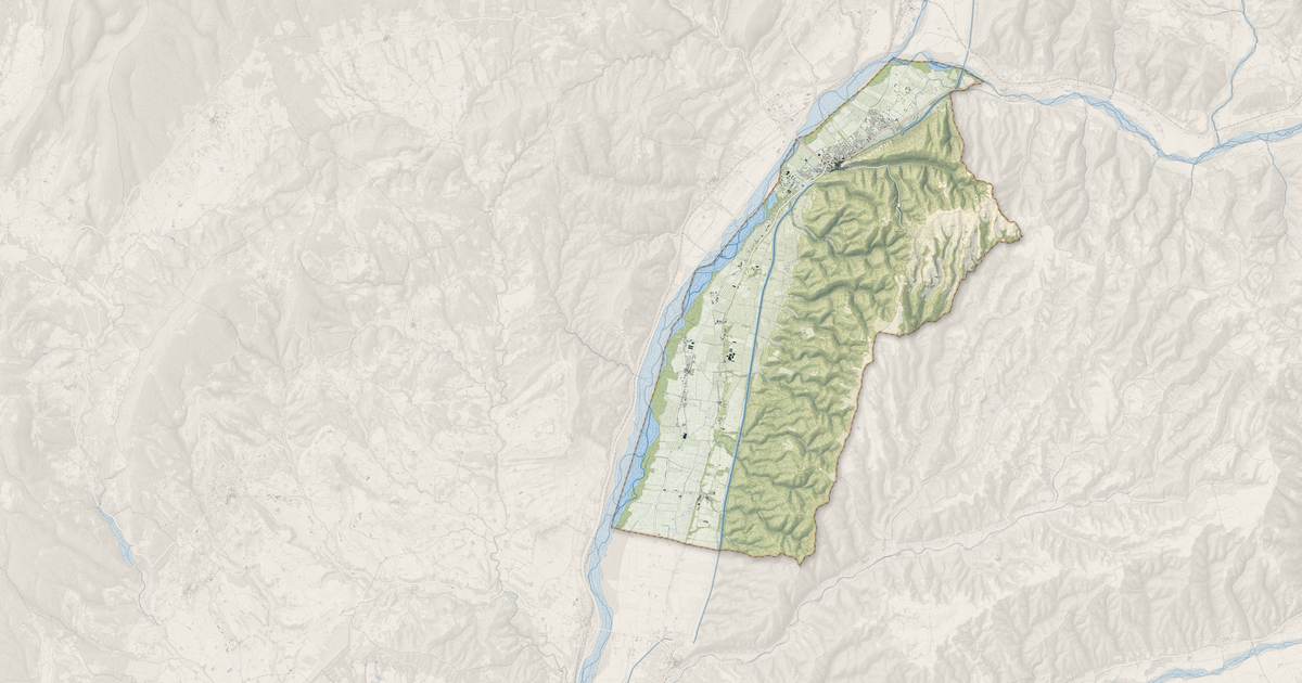 Portrait cartographique de Les Mées : relief, eau, forêts, bâti et voies, calculés à partir des données de l'IGN