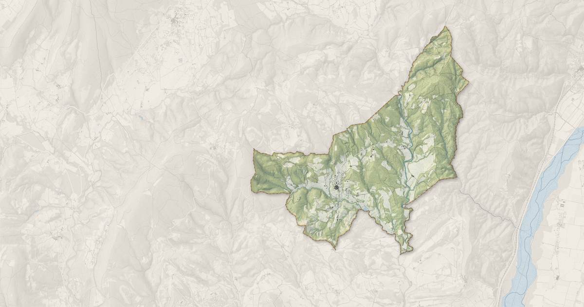 Portrait cartographique de Sigonce : relief, eau, forêts, bâti et voies, calculés à partir des données de l'IGN