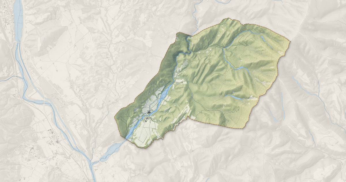 Portrait cartographique de Sourribes : relief, eau, forêts, bâti et voies, calculés à partir des données de l'IGN