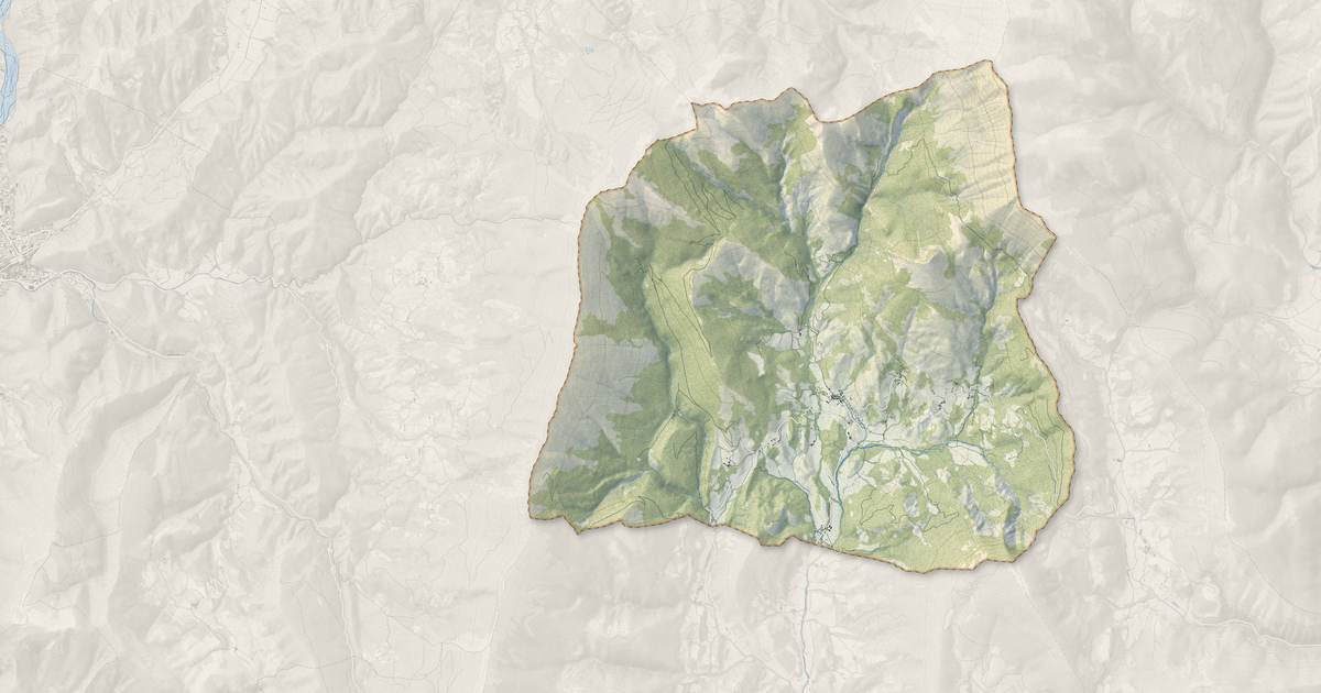 Portrait cartographique de Tartonne : relief, eau, forêts, bâti et voies, calculés à partir des données de l'IGN