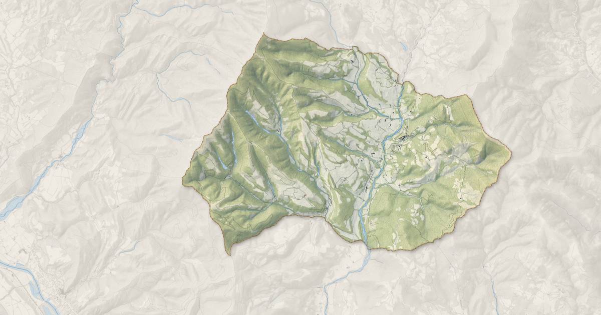 Portrait cartographique de Thoard : relief, eau, forêts, bâti et voies, calculés à partir des données de l'IGN