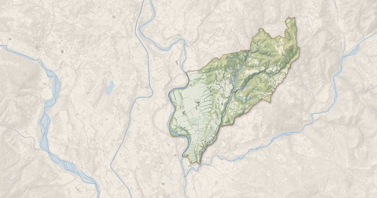 Portrait cartographique de Vaumeilh : relief, eau, forêts, bâti et voies, calculés à partir des données de l'IGN