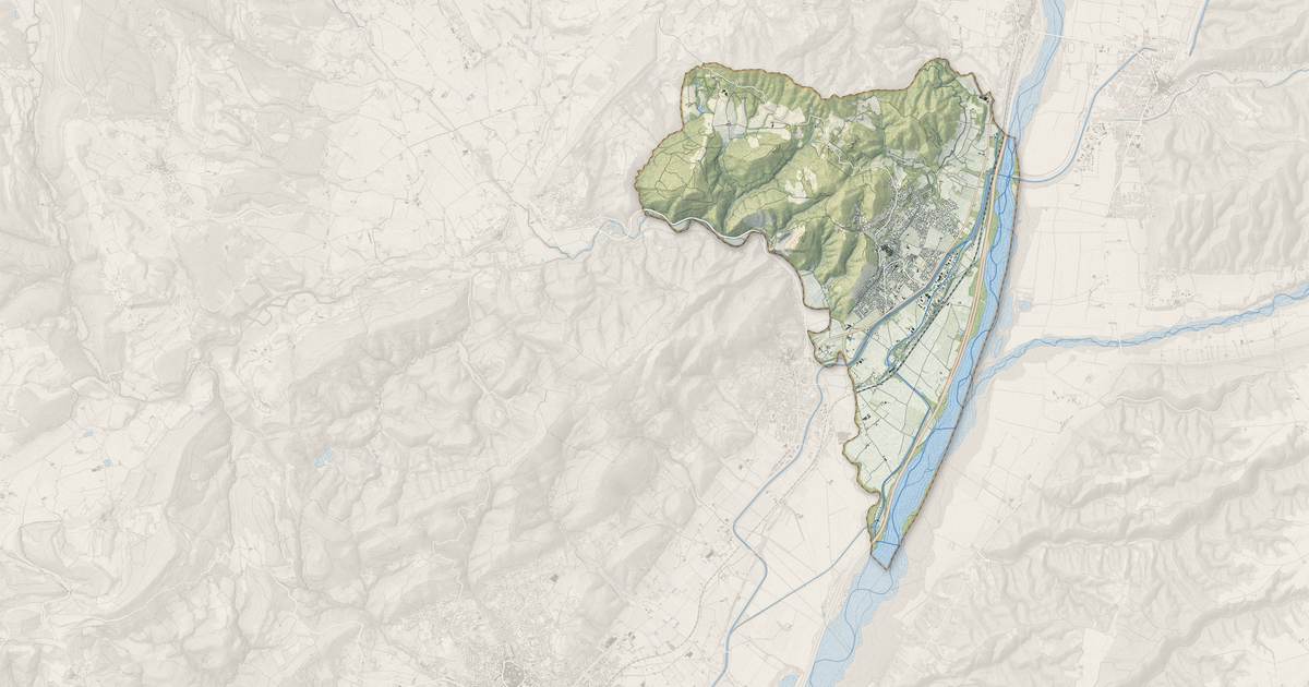 Portrait cartographique de Villeneuve : relief, eau, forêts, bâti et voies, calculés à partir des données de l'IGN