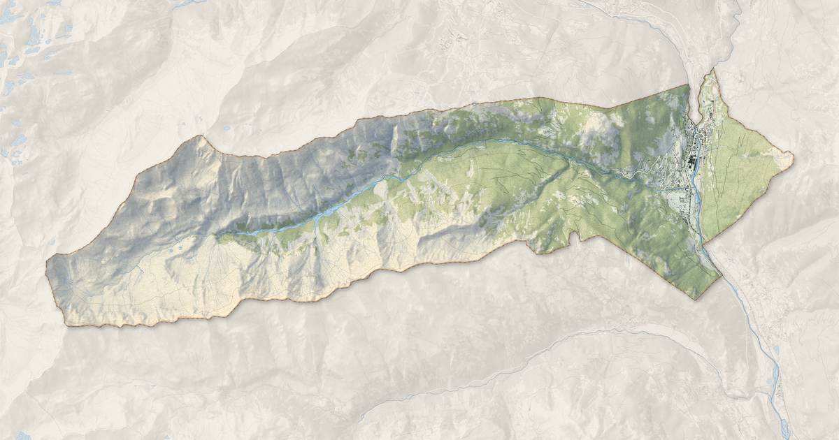 Portrait cartographique de L'Argentière-la-Bessée : relief, eau, forêts, bâti et voies, calculés à partir des données de l'IGN