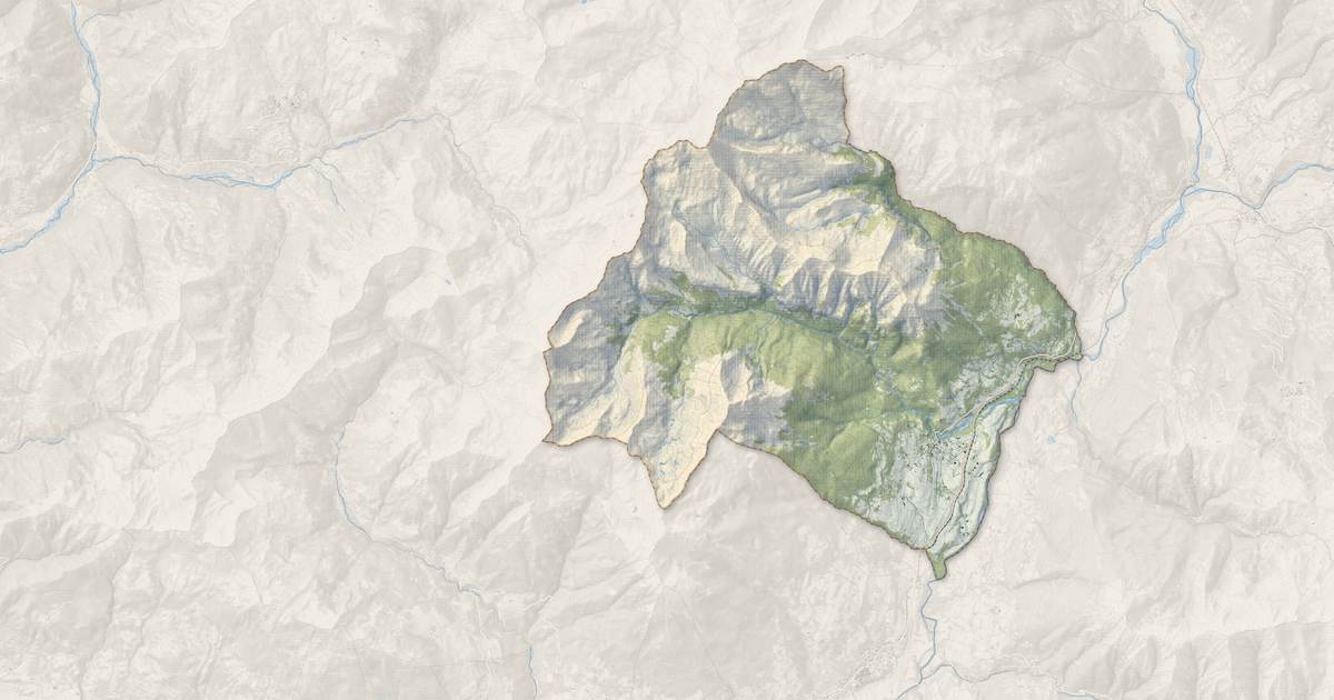 Portrait cartographique de Châteauroux-les-Alpes : relief, eau, forêts, bâti et voies, calculés à partir des données de l'IGN