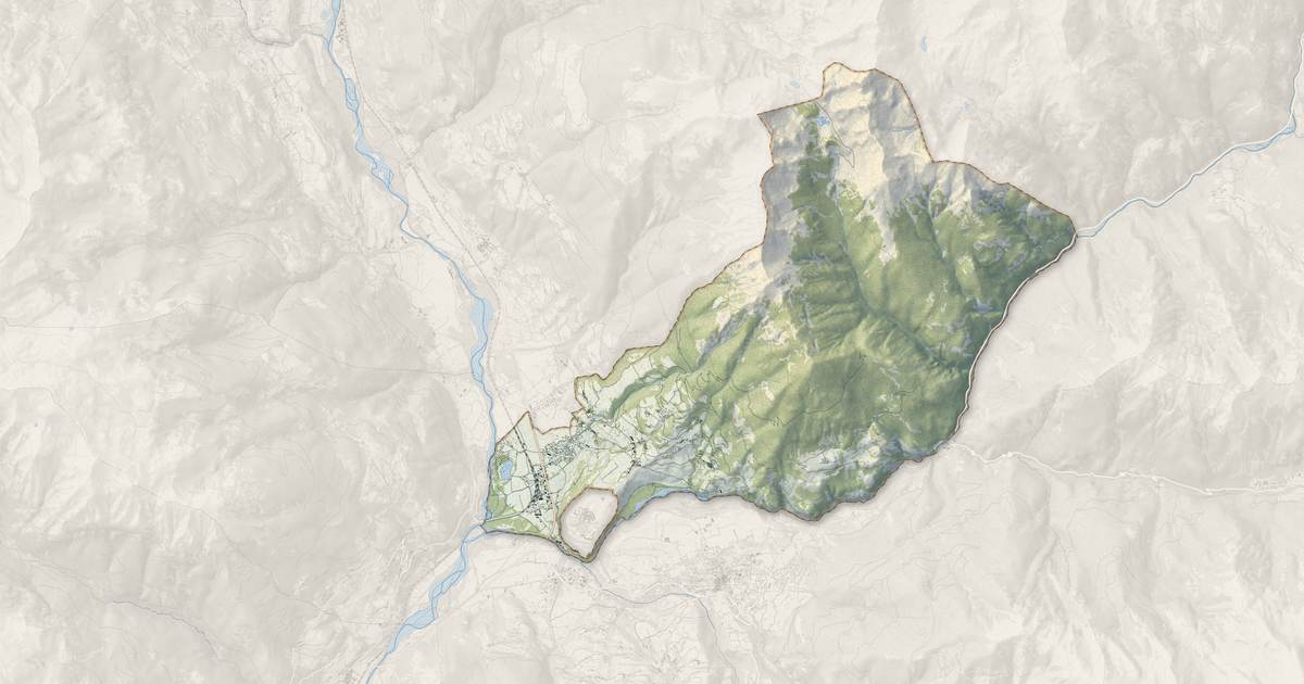 Portrait cartographique de Eygliers : relief, eau, forêts, bâti et voies, calculés à partir des données de l'IGN