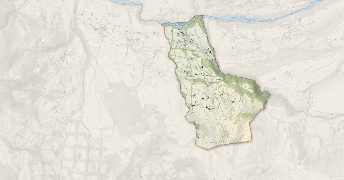 Portrait cartographique de Forest-Saint-Julien : relief, eau, forêts, bâti et voies, calculés à partir des données de l'IGN