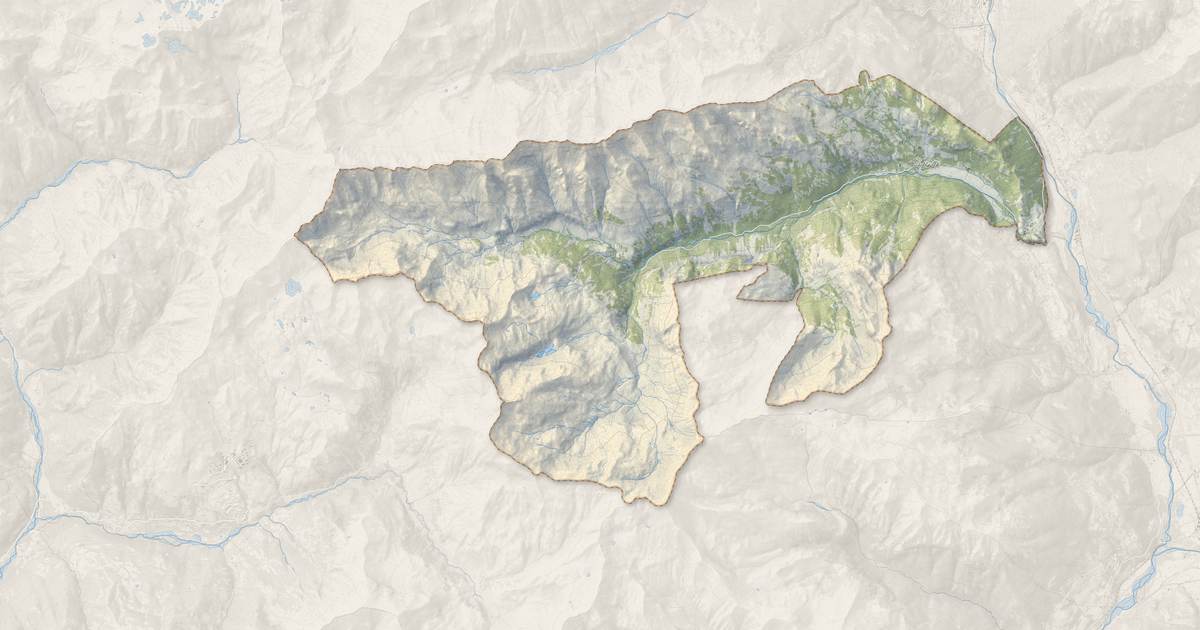 Portrait cartographique de Freissinières : relief, eau, forêts, bâti et voies, calculés à partir des données de l'IGN
