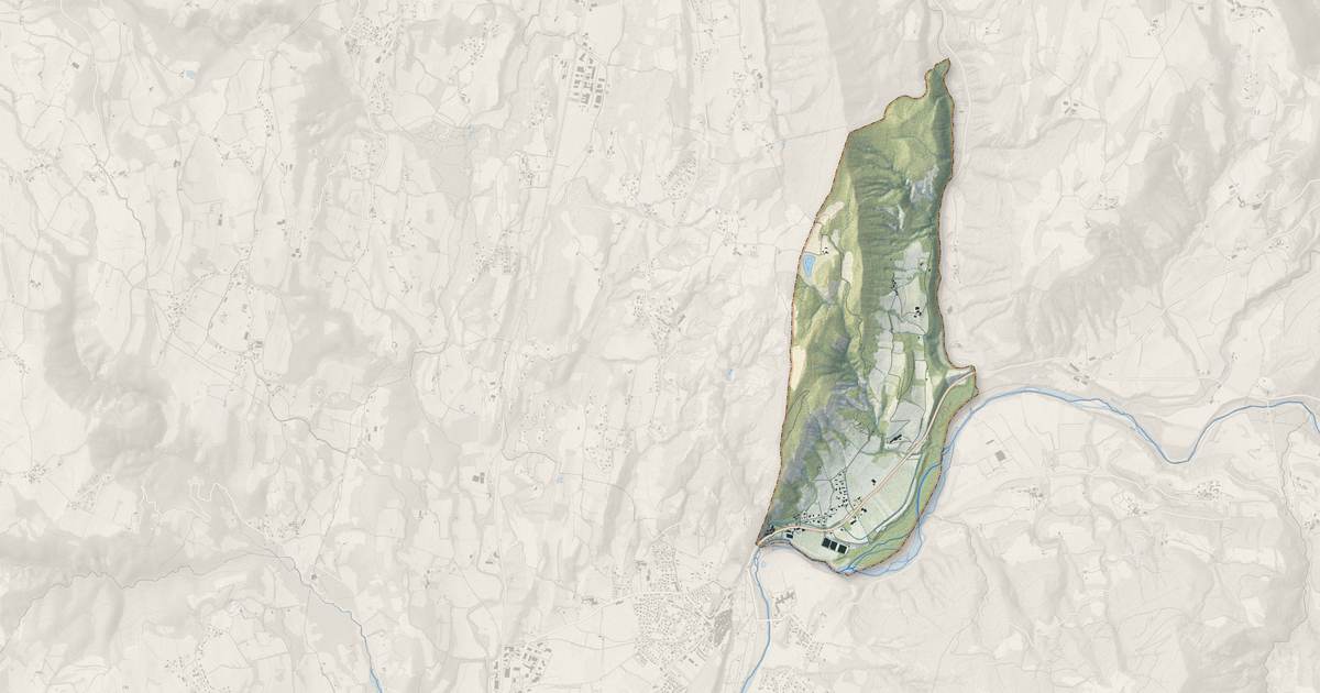 Portrait cartographique de Lettret : relief, eau, forêts, bâti et voies, calculés à partir des données de l'IGN