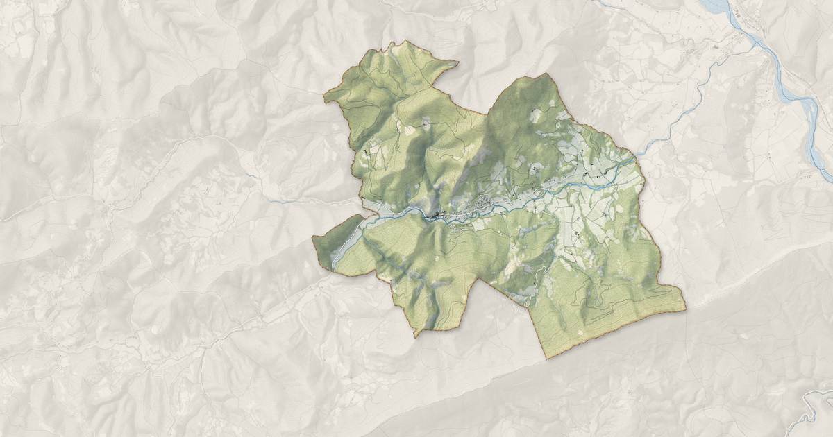 Portrait cartographique de Orpierre : relief, eau, forêts, bâti et voies, calculés à partir des données de l'IGN