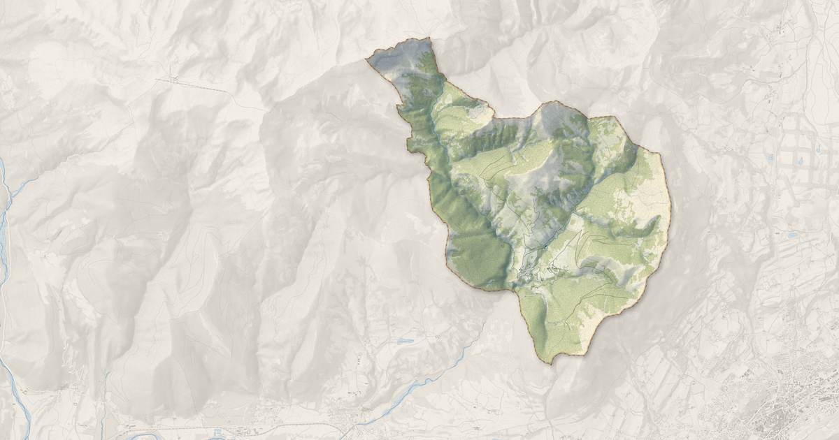 Portrait cartographique de Rabou : relief, eau, forêts, bâti et voies, calculés à partir des données de l'IGN