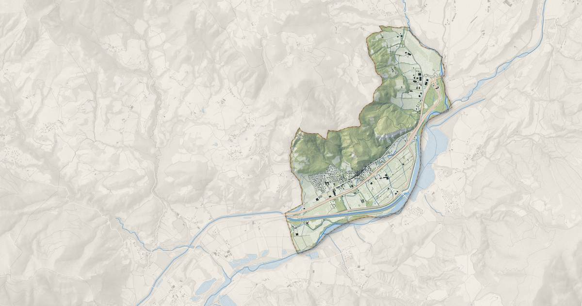 Portrait cartographique de La Saulce : relief, eau, forêts, bâti et voies, calculés à partir des données de l'IGN