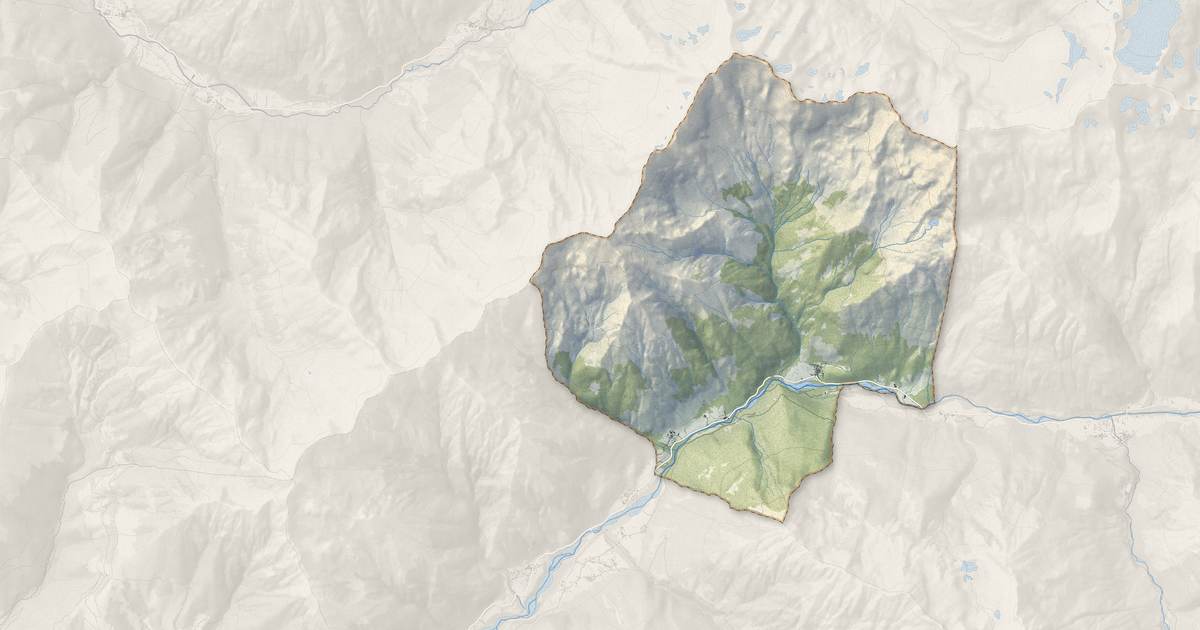 Portrait cartographique de Villar-Loubière : relief, eau, forêts, bâti et voies, calculés à partir des données de l'IGN