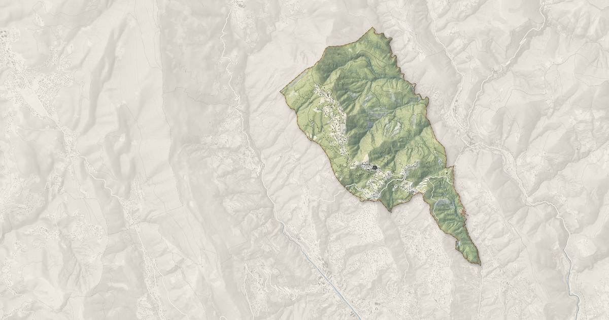 Portrait cartographique de Berre-les-Alpes : relief, eau, forêts, bâti et voies, calculés à partir des données de l'IGN