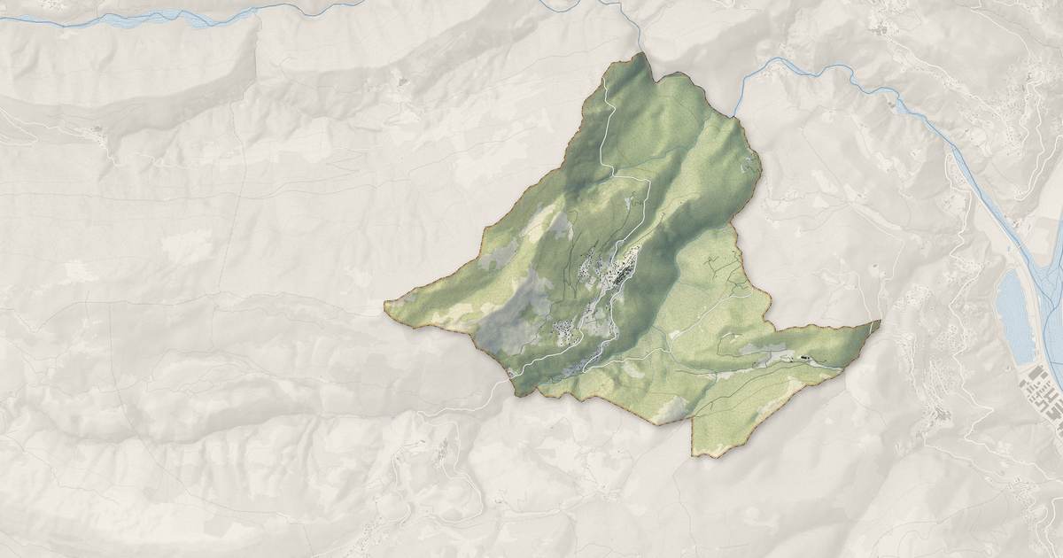 Portrait cartographique de Bouyon : relief, eau, forêts, bâti et voies, calculés à partir des données de l'IGN